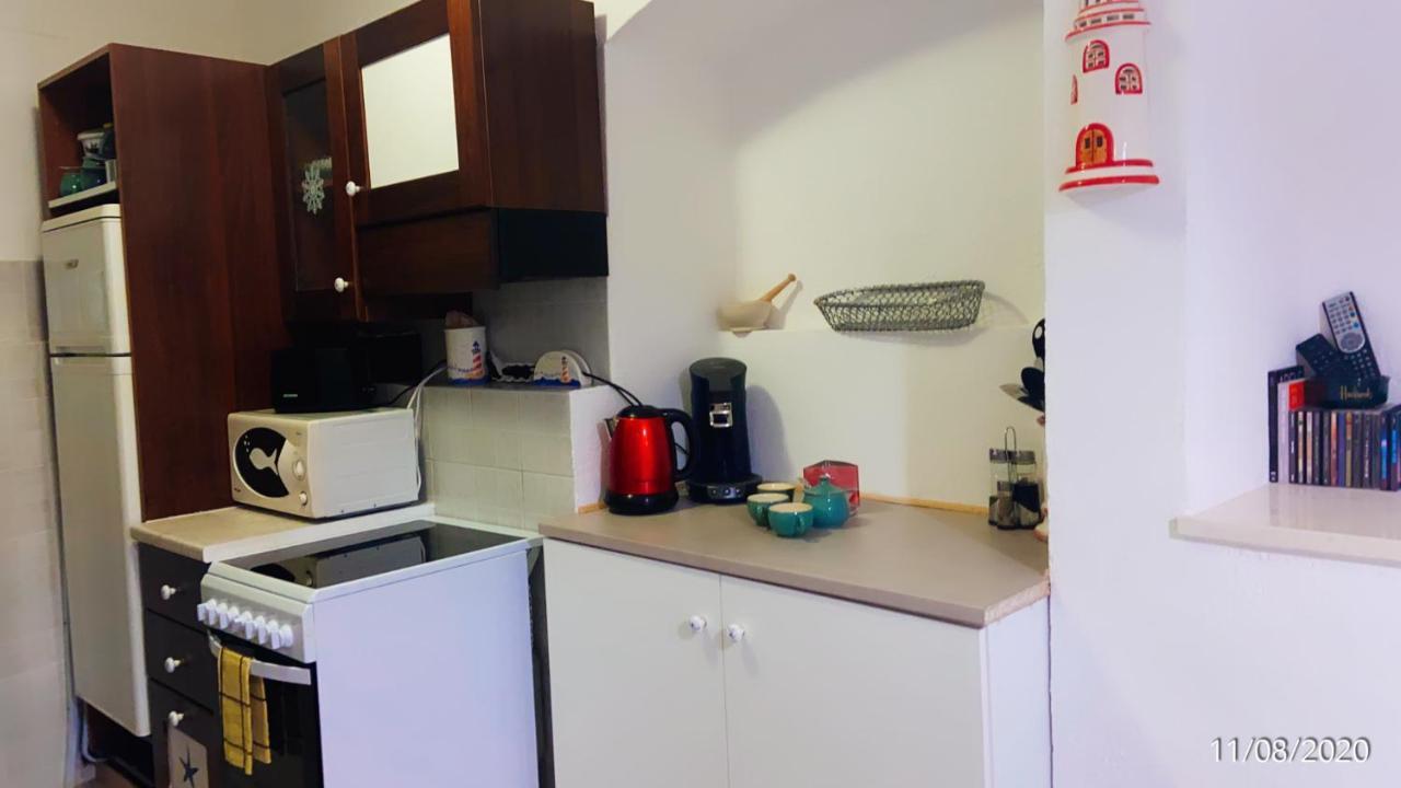 Joli Appart 29M2 En Vieille Ville Menton 2 Mins De La Mer Ngoại thất bức ảnh
