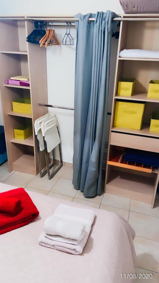 Joli Appart 29M2 En Vieille Ville Menton 2 Mins De La Mer Ngoại thất bức ảnh