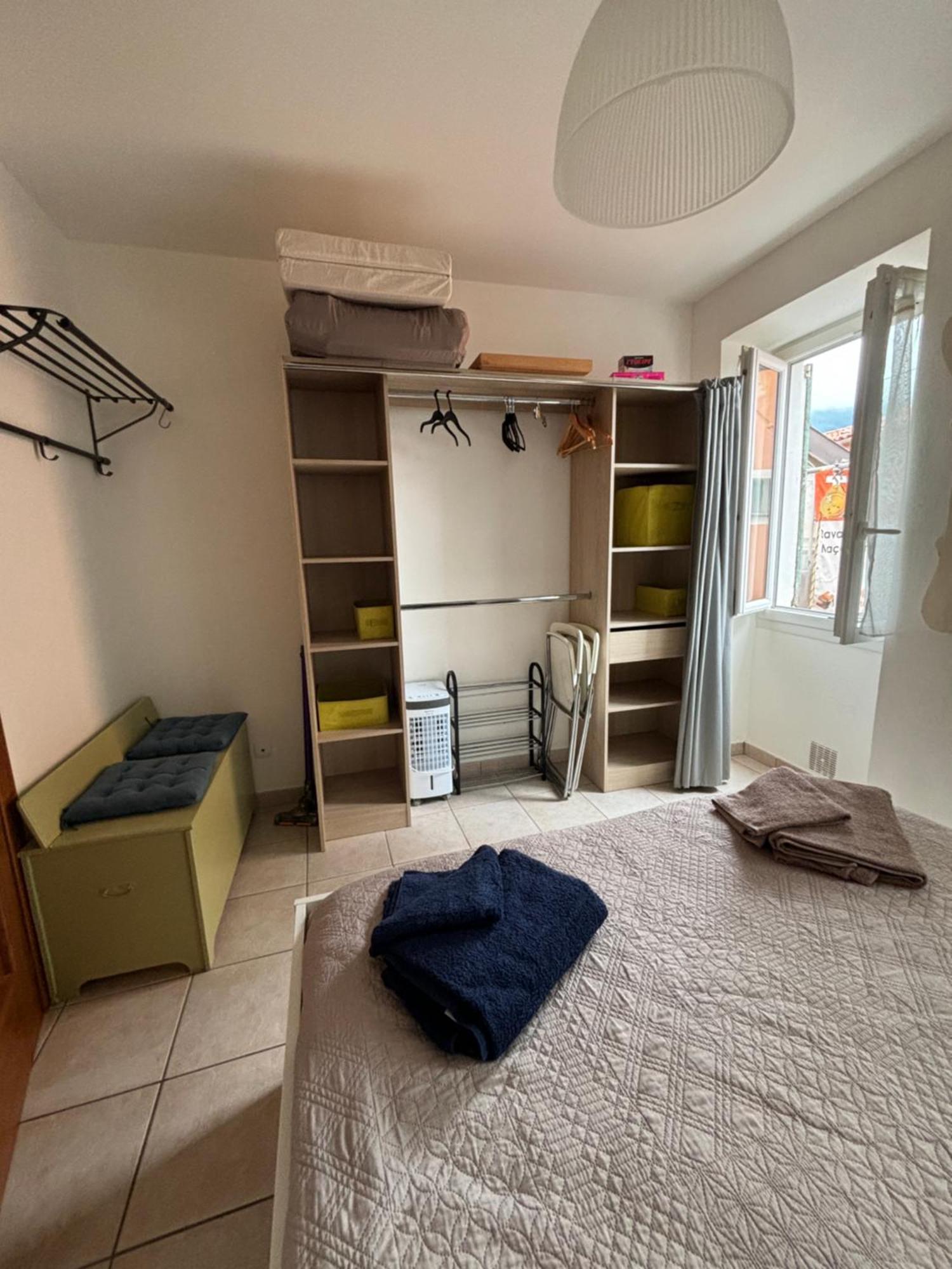 Joli Appart 29M2 En Vieille Ville Menton 2 Mins De La Mer Ngoại thất bức ảnh